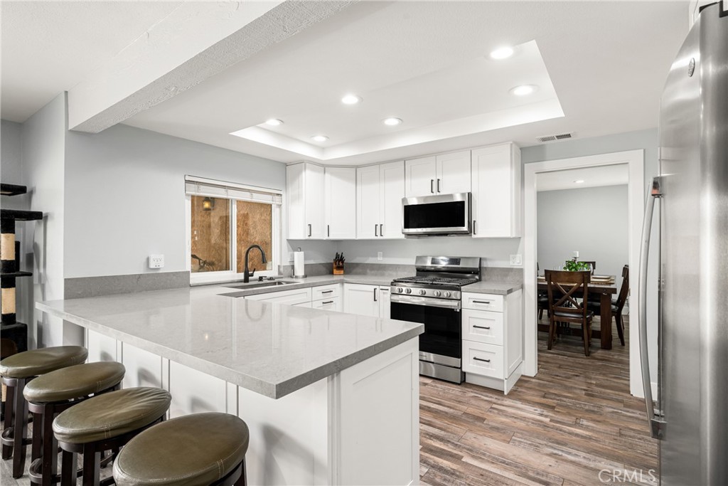 7400 E Woodsboro Avenue