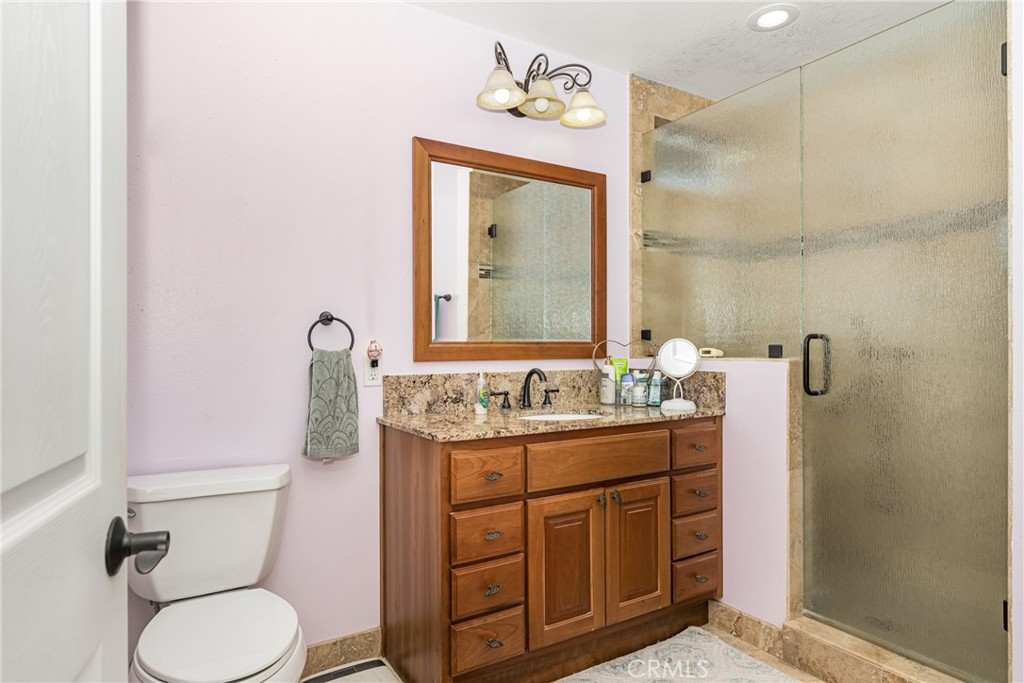 7400 E Woodsboro Avenue