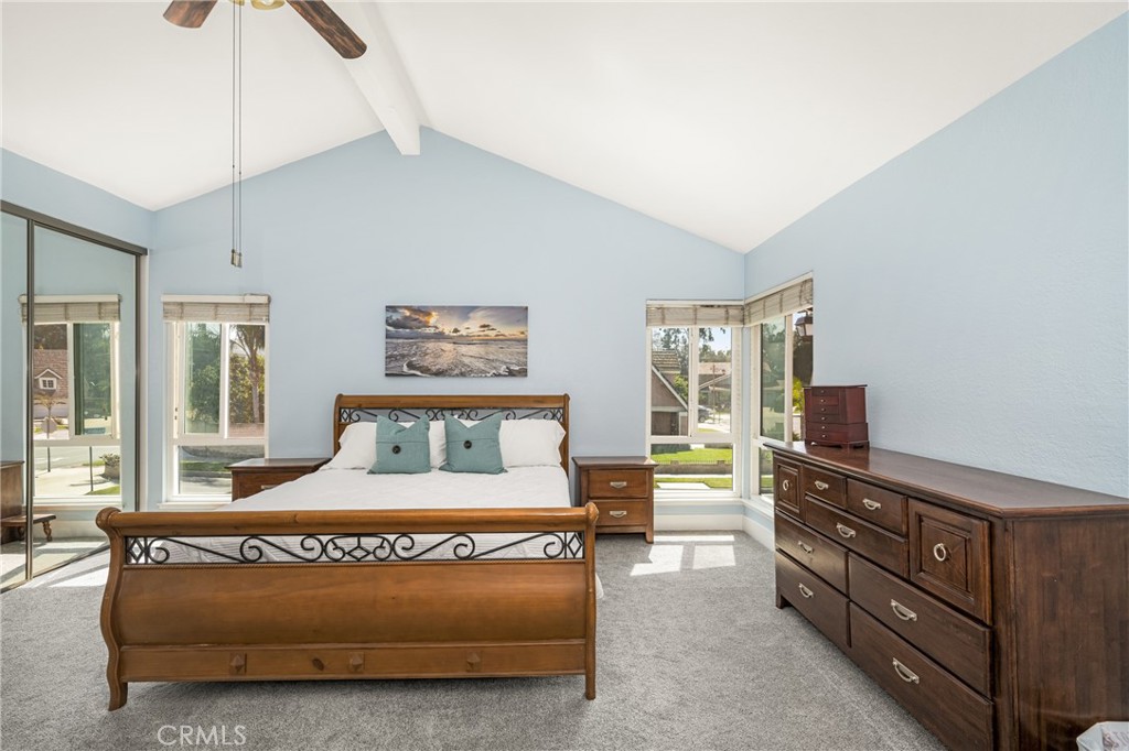 7400 E Woodsboro Avenue