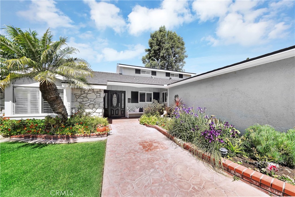 13391 Diamond Head Drive