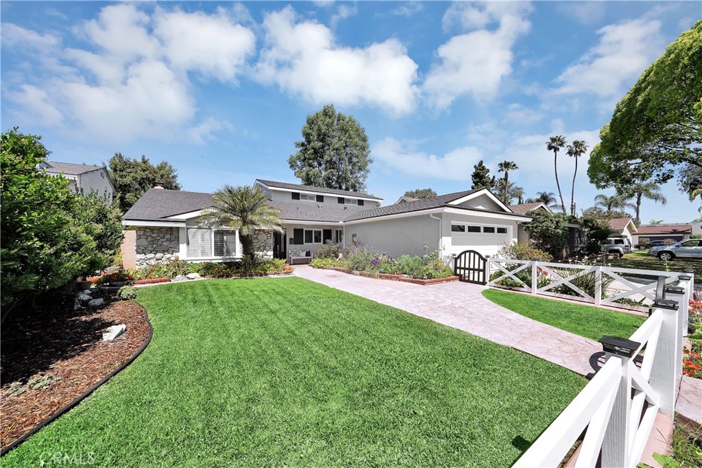 13391 Diamond Head Drive