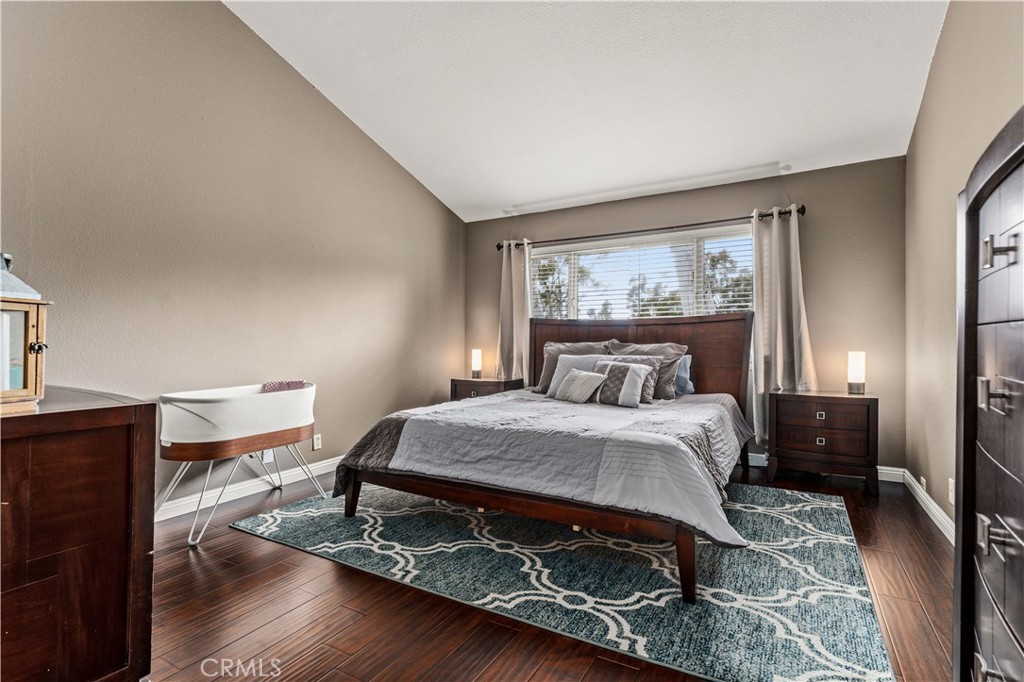 6516 E Camino Vista 2