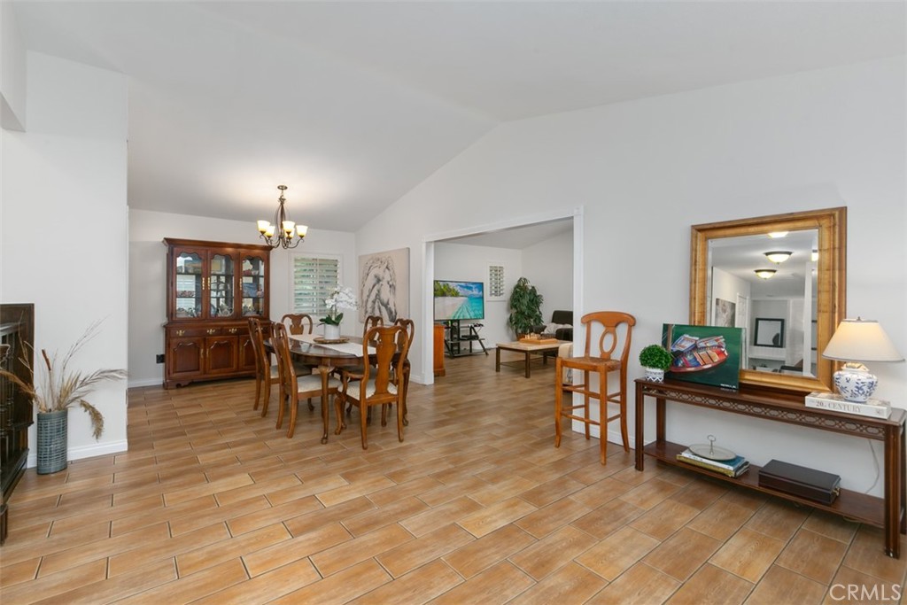 20655 Calle Bella