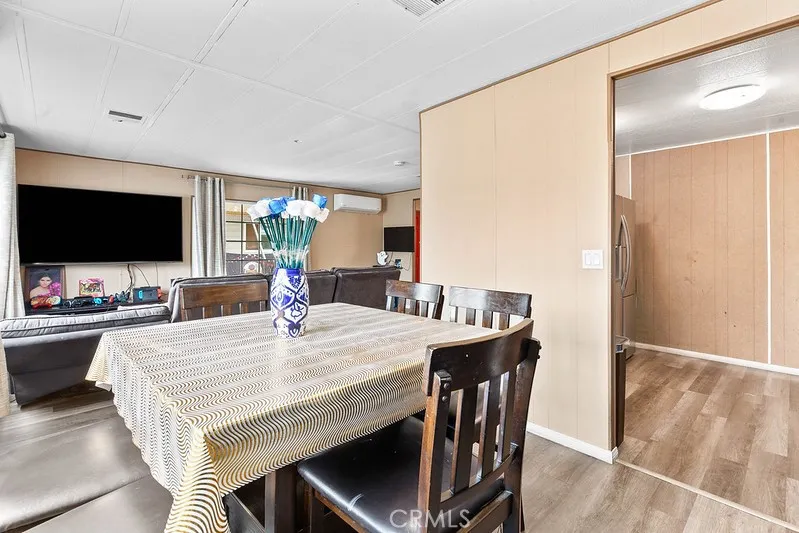 320 N Park Vista # 126