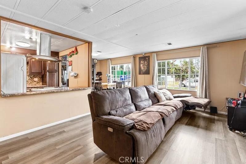 320 N Park Vista # 126