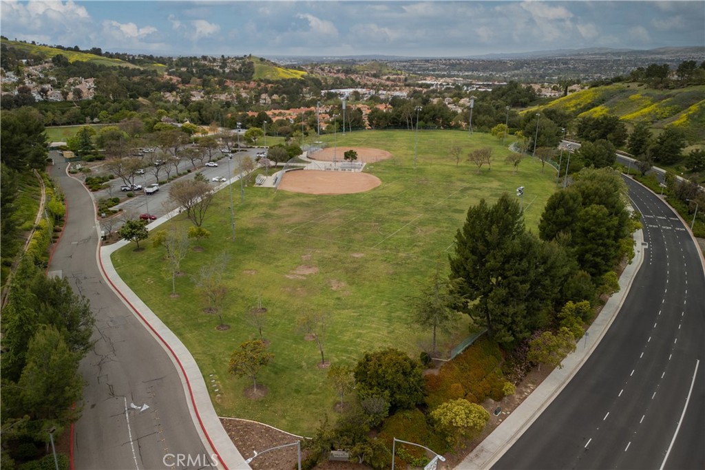 8734 E Banner Ridge Drive