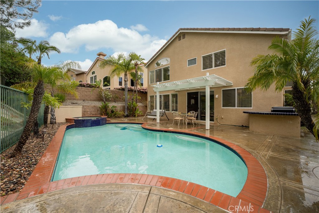 8734 E Banner Ridge Drive