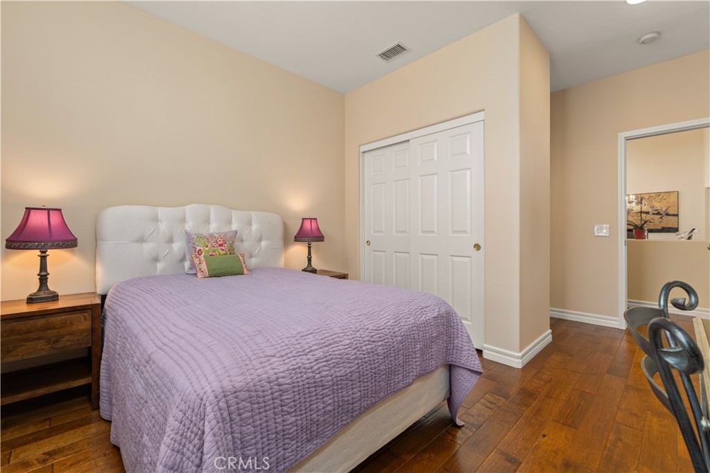 8734 E Banner Ridge Drive