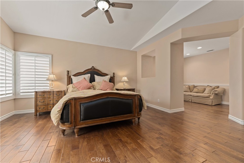 8734 E Banner Ridge Drive