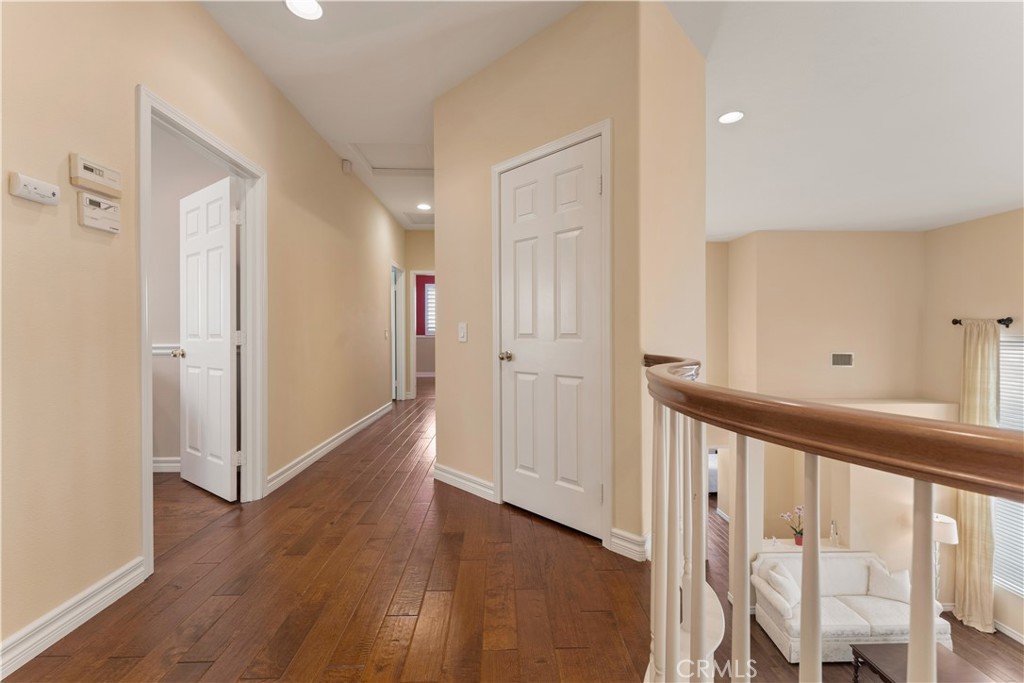 8734 E Banner Ridge Drive