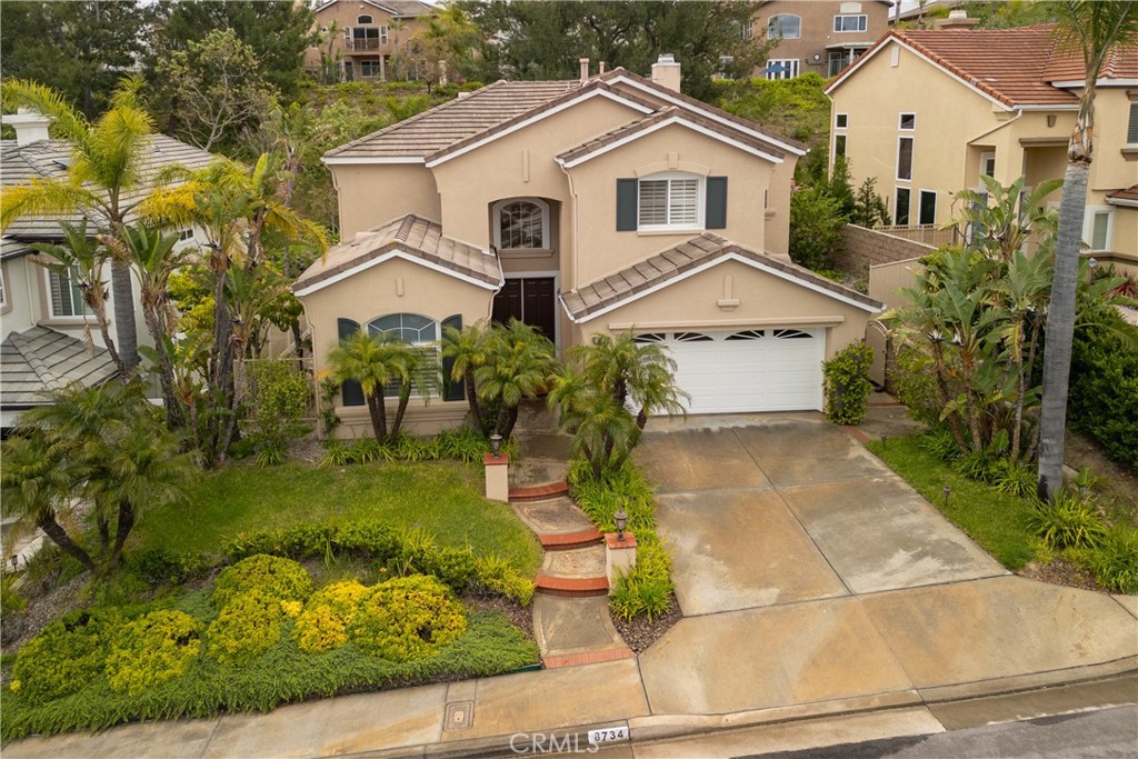 8734 E Banner Ridge Drive