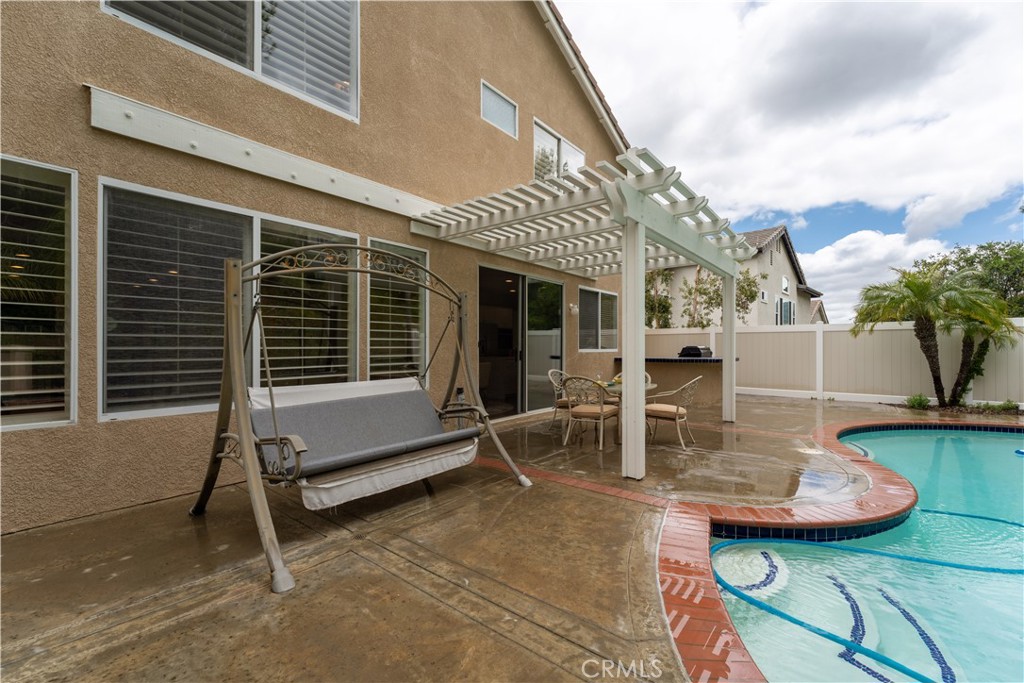 8734 E Banner Ridge Drive