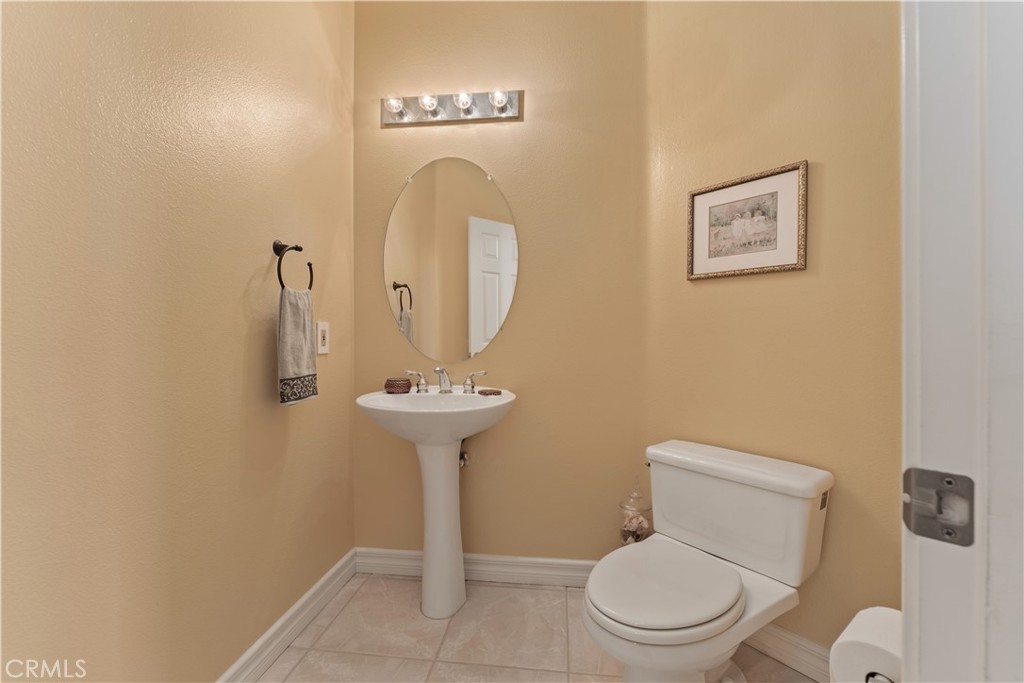 8734 E Banner Ridge Drive