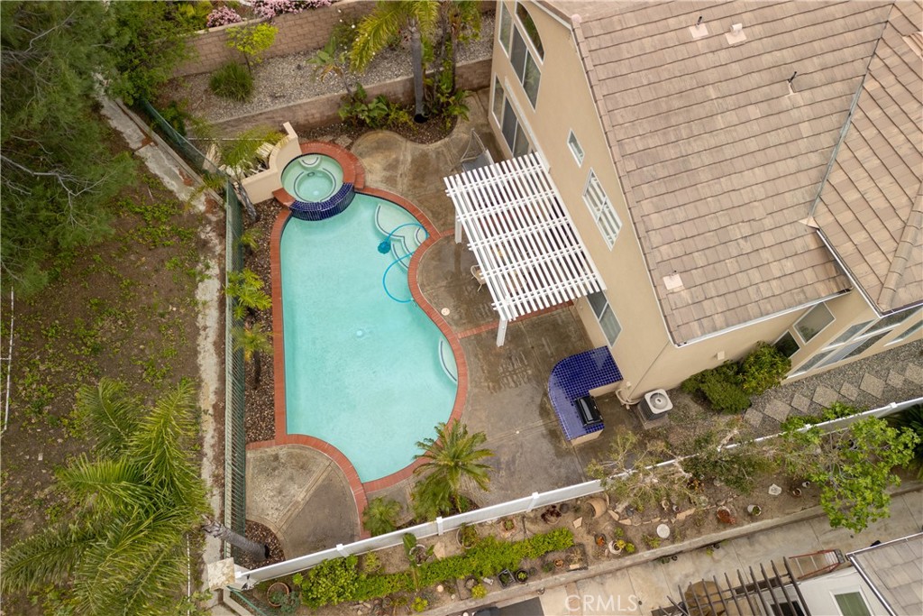 8734 E Banner Ridge Drive