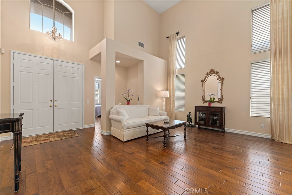 8734 E Banner Ridge Drive