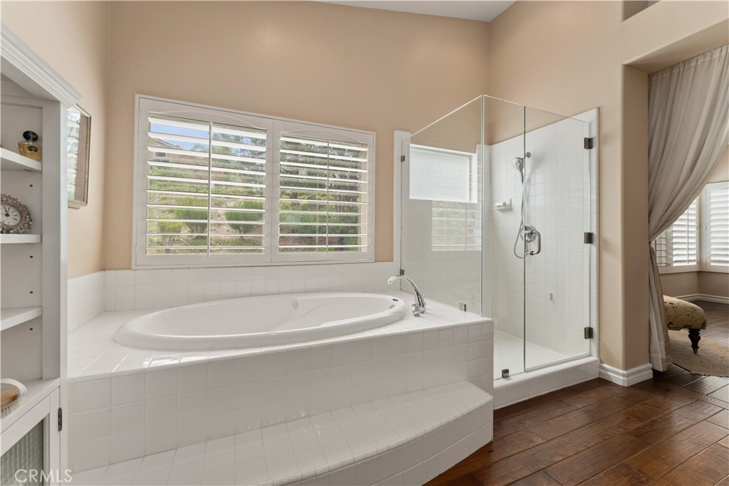 8734 E Banner Ridge Drive