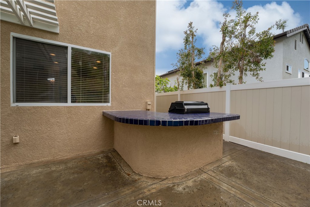 8734 E Banner Ridge Drive