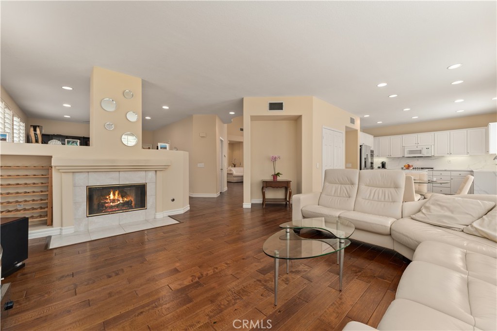 8734 E Banner Ridge Drive