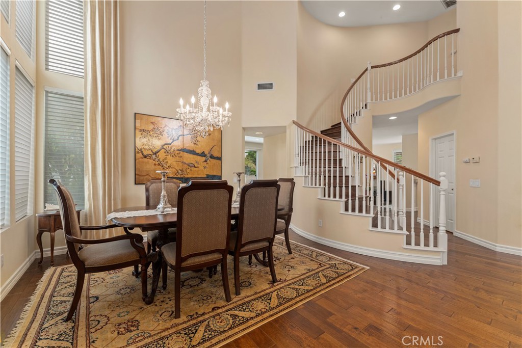 8734 E Banner Ridge Drive