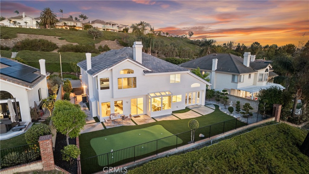 4021 E Regency Avenue