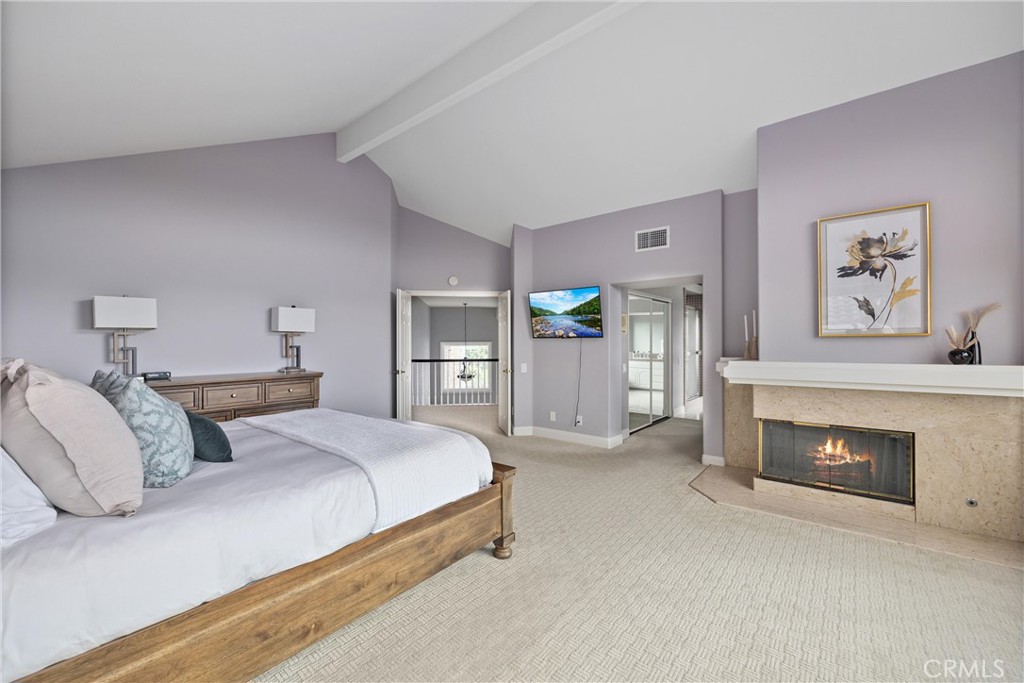 4021 E Regency Avenue