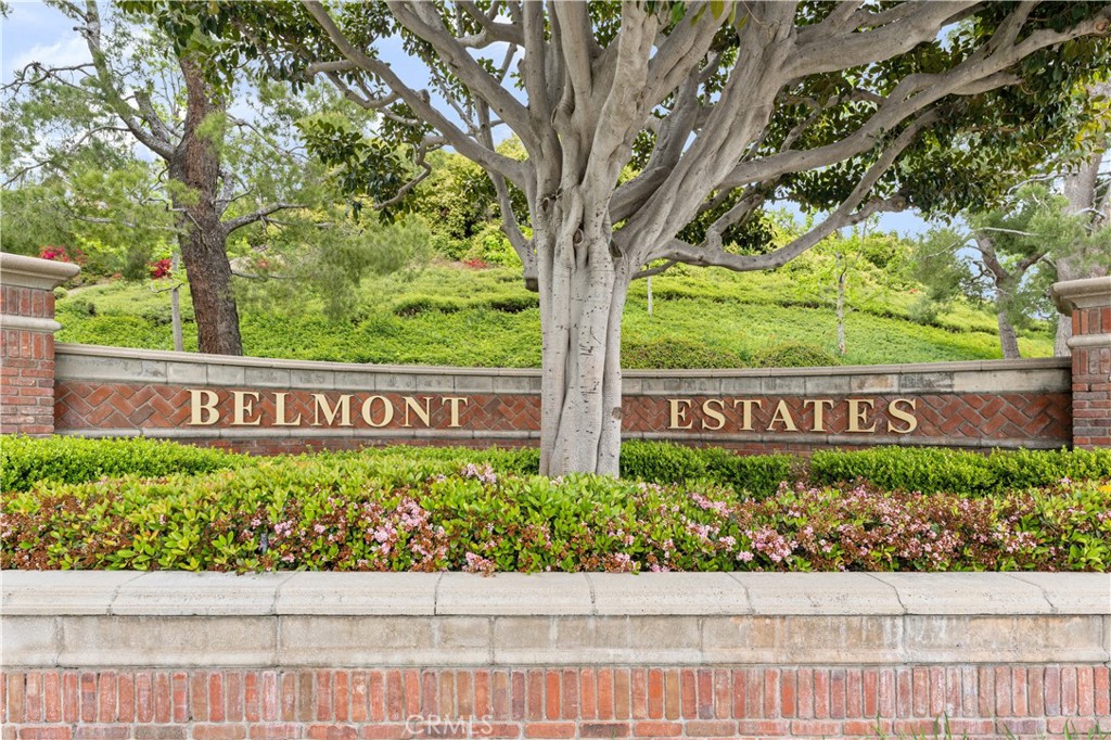 4021 E Regency Avenue