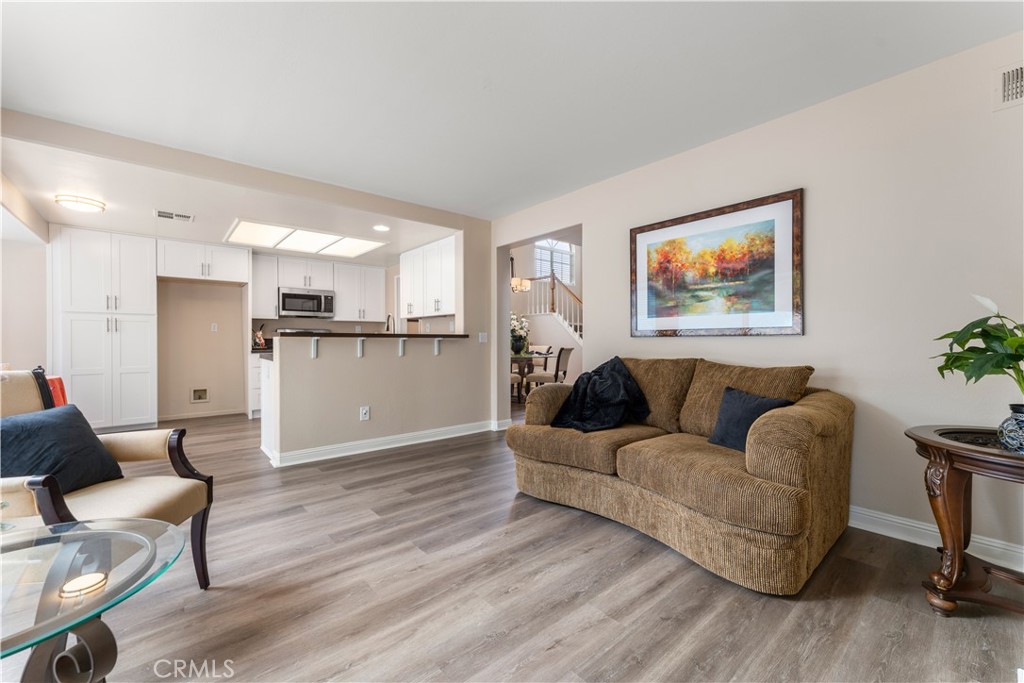 1072 S Laughingbrook Court