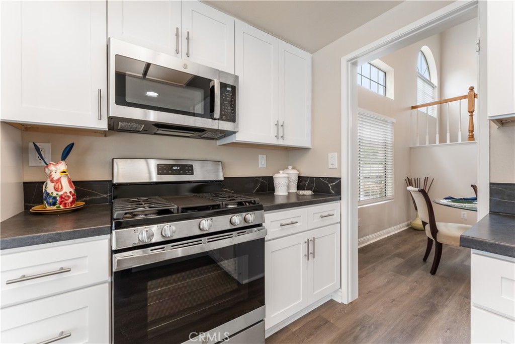 1072 S Laughingbrook Court