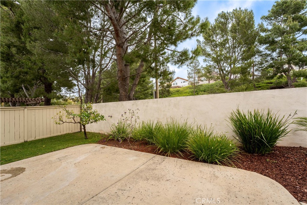 1072 S Laughingbrook Court