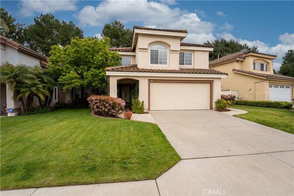 1072 S Laughingbrook Court