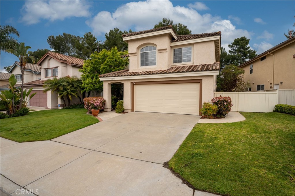 1072 S Laughingbrook Court