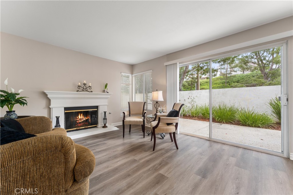 1072 S Laughingbrook Court