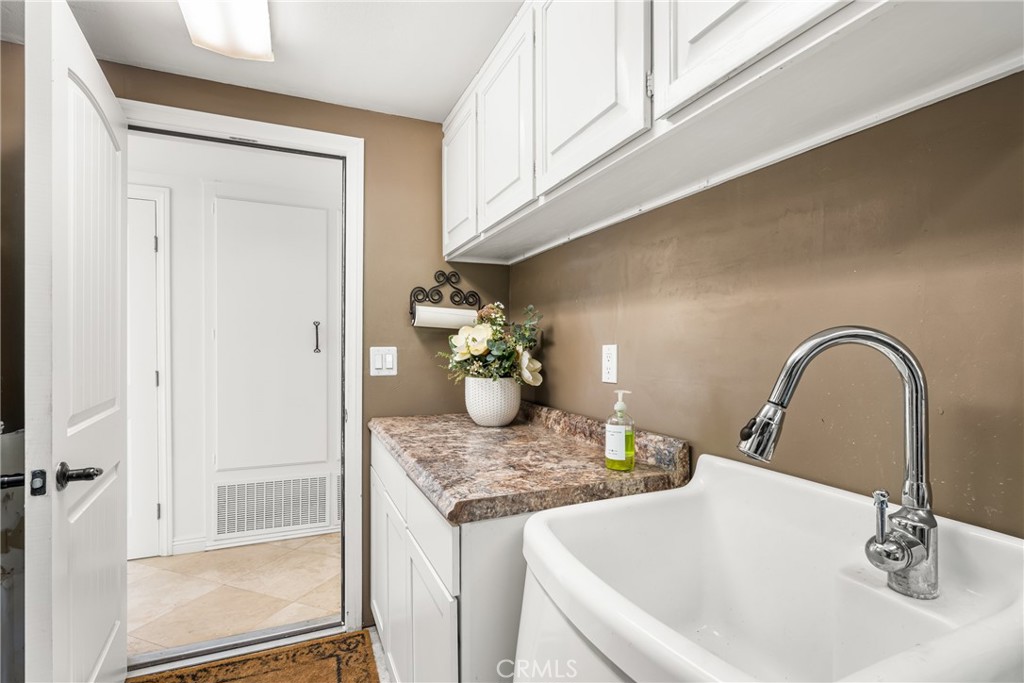 10611 Hambletonian Place