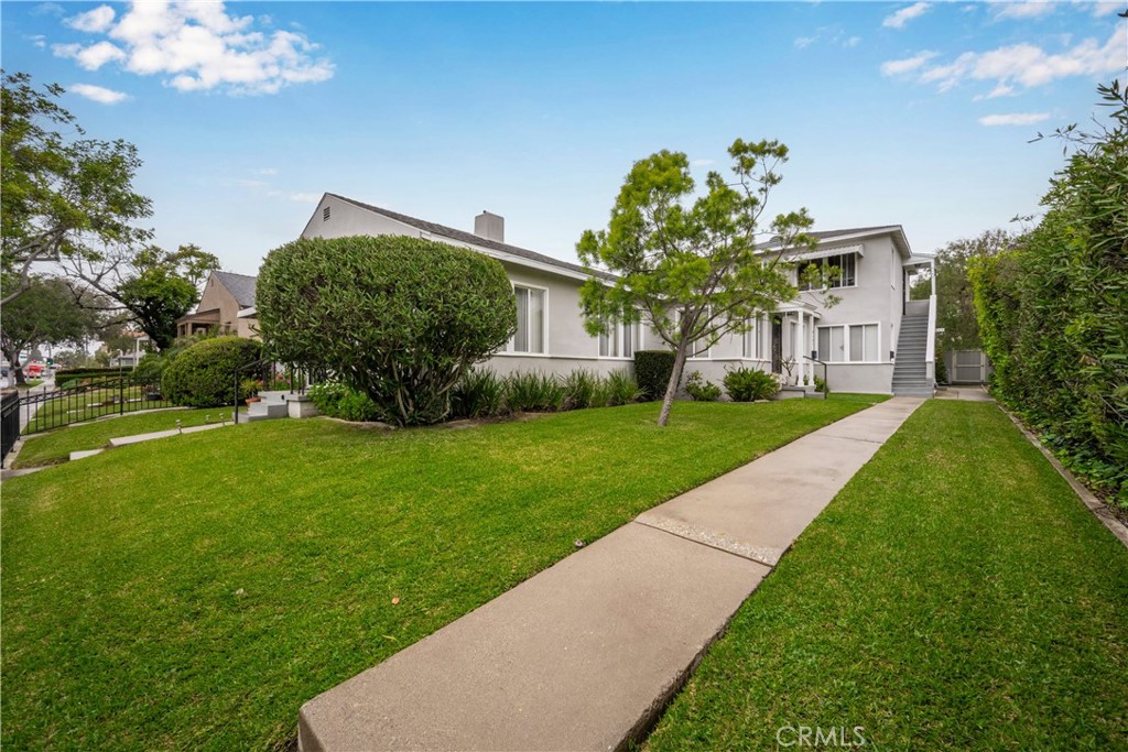 5139 E Carson Street