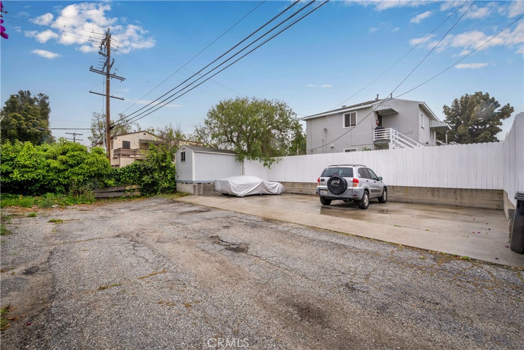 5139 E Carson Street