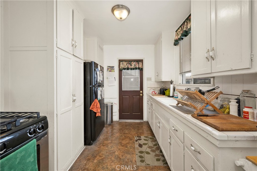 5139 E Carson Street