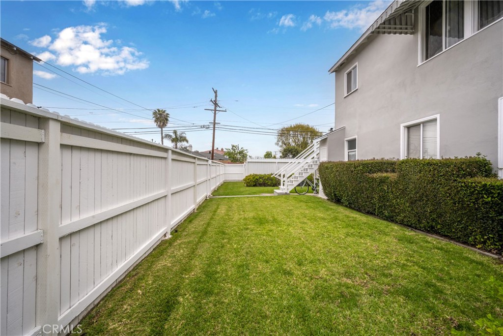 5139 E Carson Street