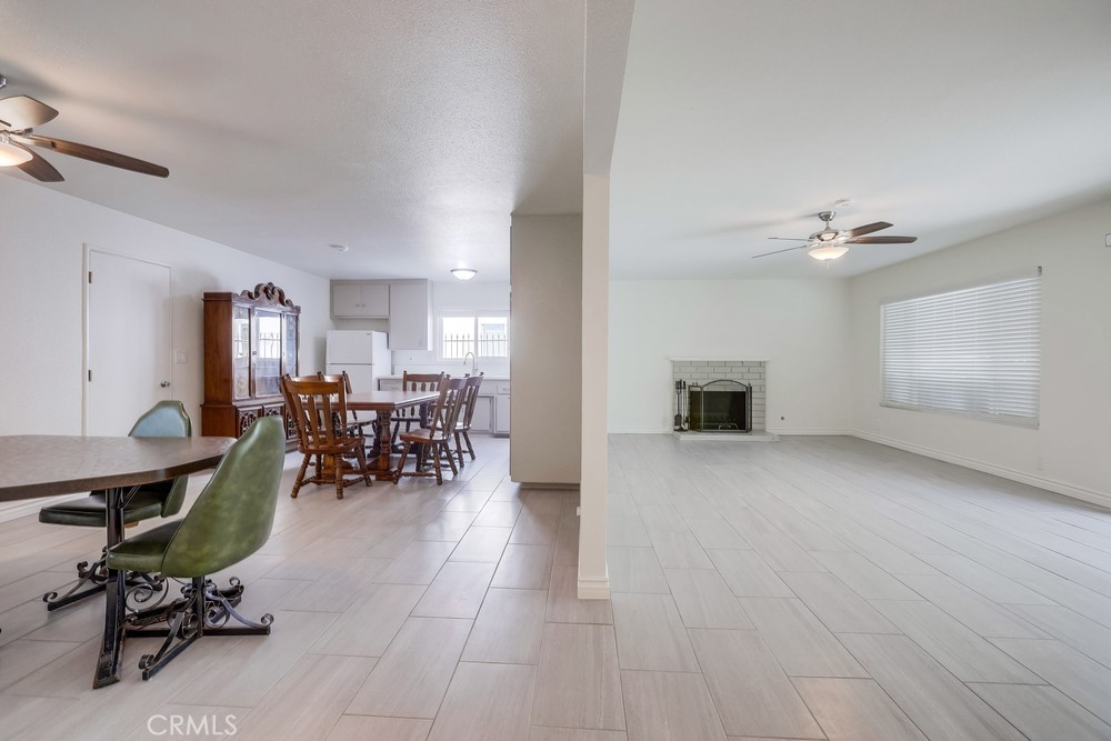 4517 Roosevelt Avenue