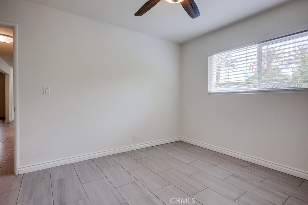 4517 Roosevelt Avenue