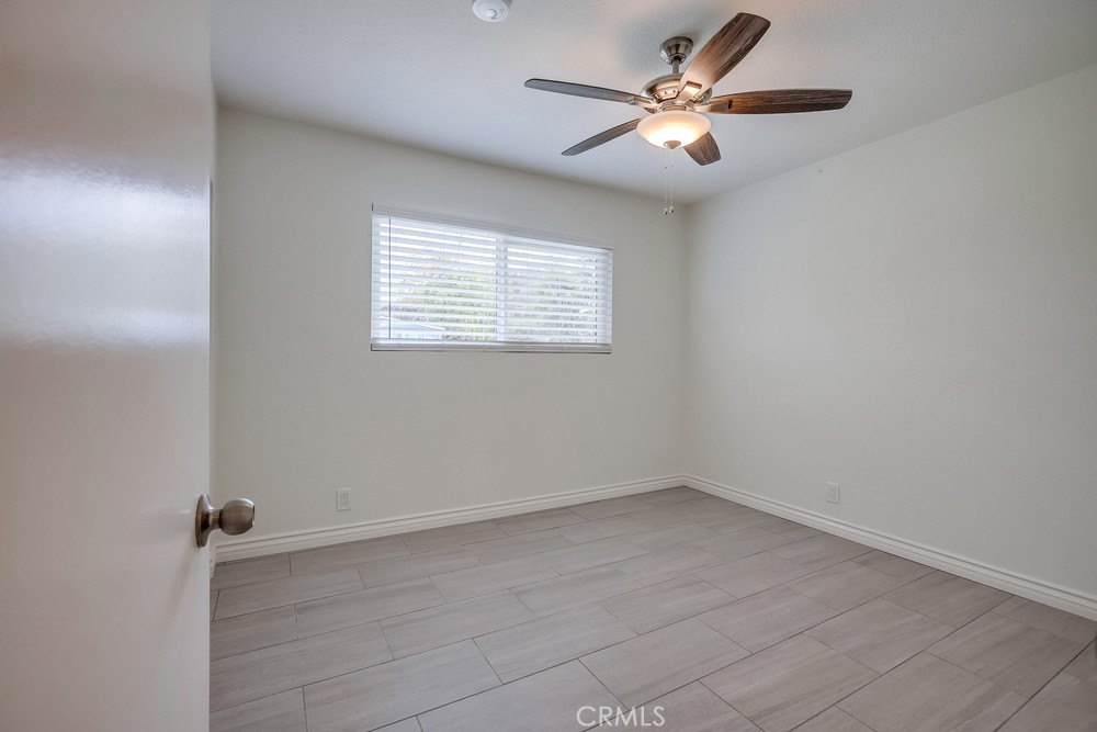 4517 Roosevelt Avenue