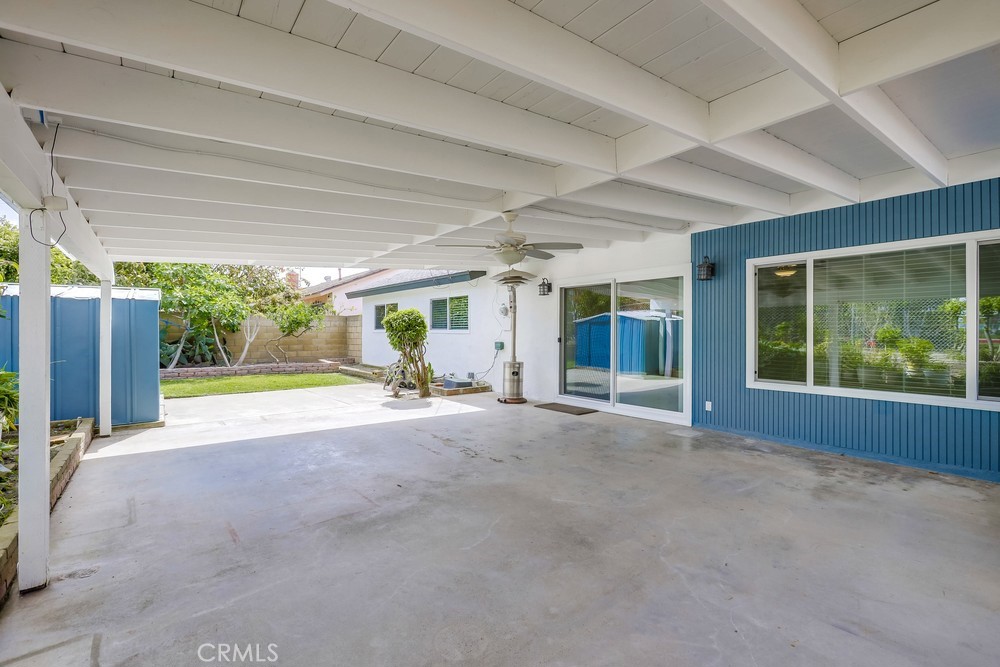 4517 Roosevelt Avenue