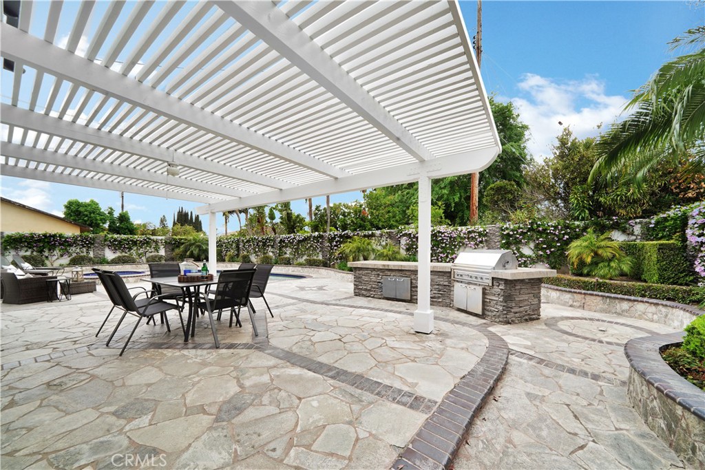 13261 Cromwell Drive