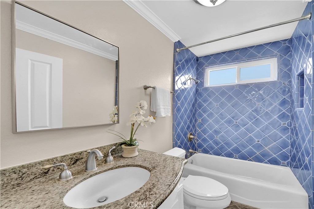 13261 Cromwell Drive