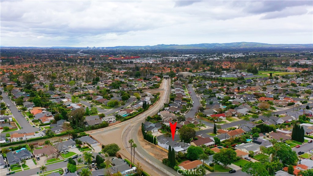 13261 Cromwell Drive