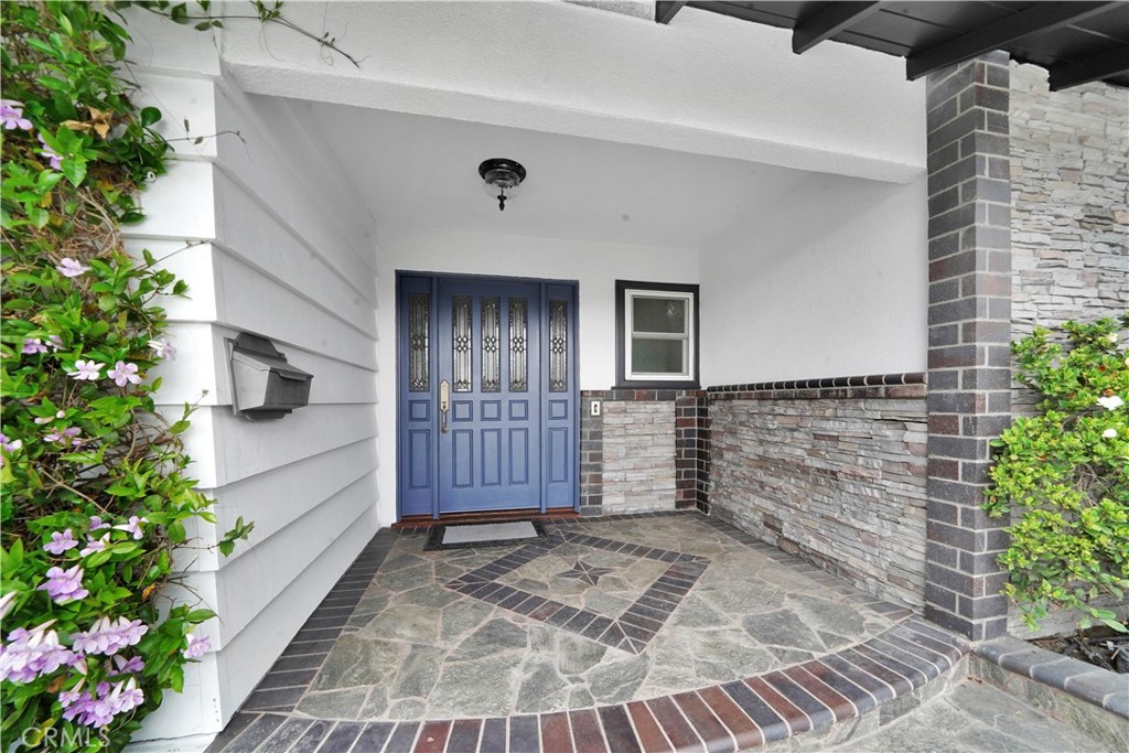 13261 Cromwell Drive