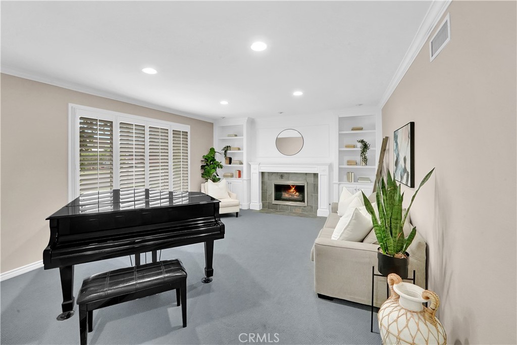 13261 Cromwell Drive