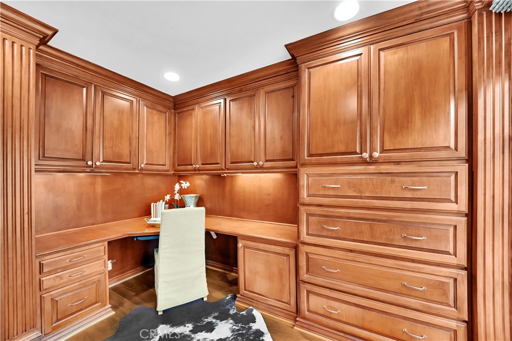 13261 Cromwell Drive