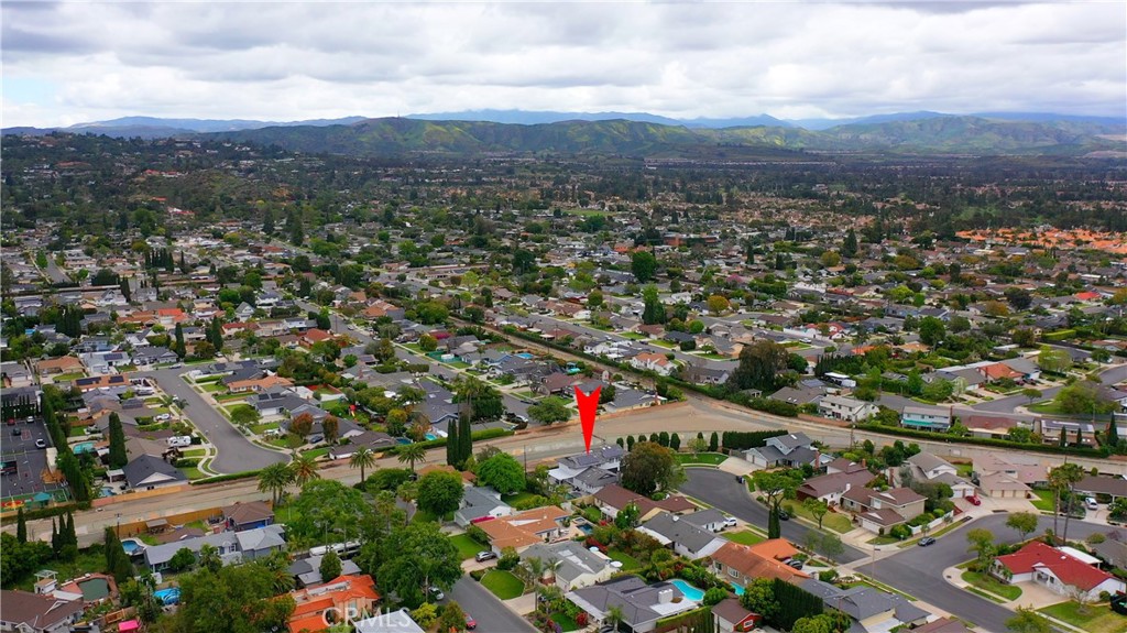 13261 Cromwell Drive