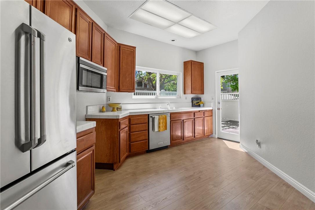 24382 Eastview Road 84