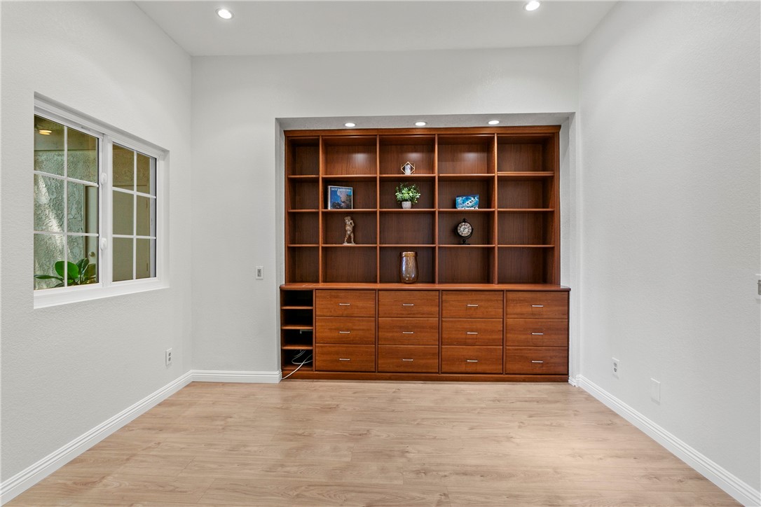 24382 Eastview Road 84